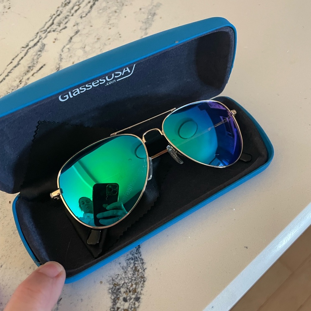 Blue Reflective Aviator Sunglasses with Case